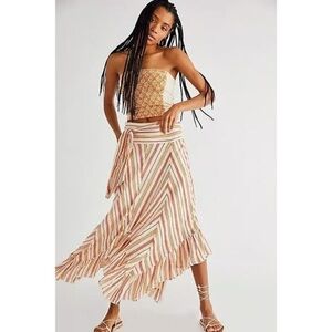 Free People Giselle Skirt in Ivory
Size: S/P (Small)